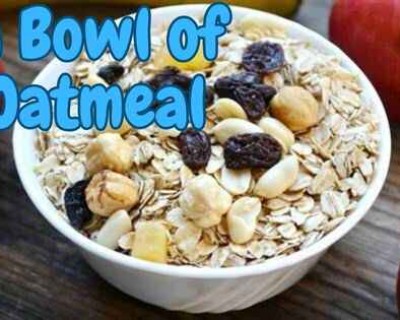 A Bowl of Oatmeal: Your Daily Elixir for Banishing Extra Pounds