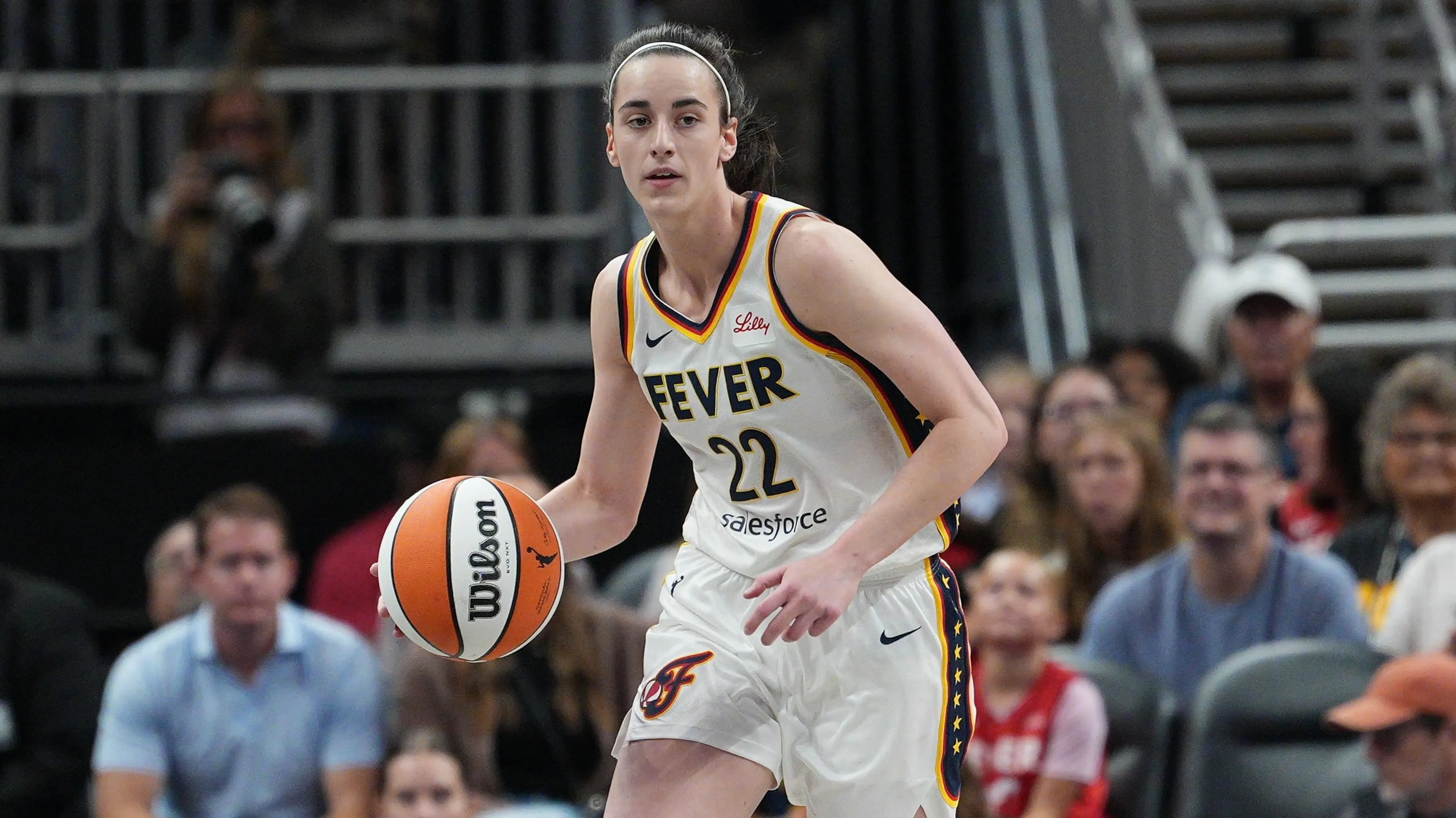 Caitlin Clark Cetak 10 Saat Kembali dari Cedera Selangkangan, Fever Kalah dari Valkyries